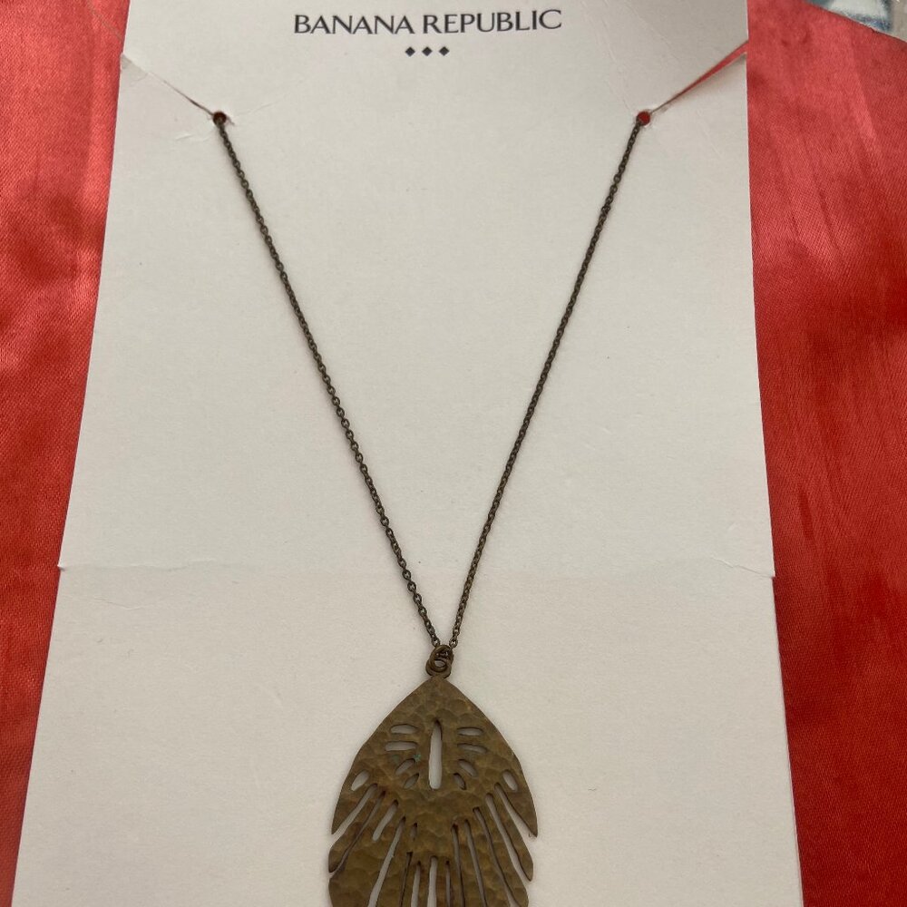 Pendant Necklace